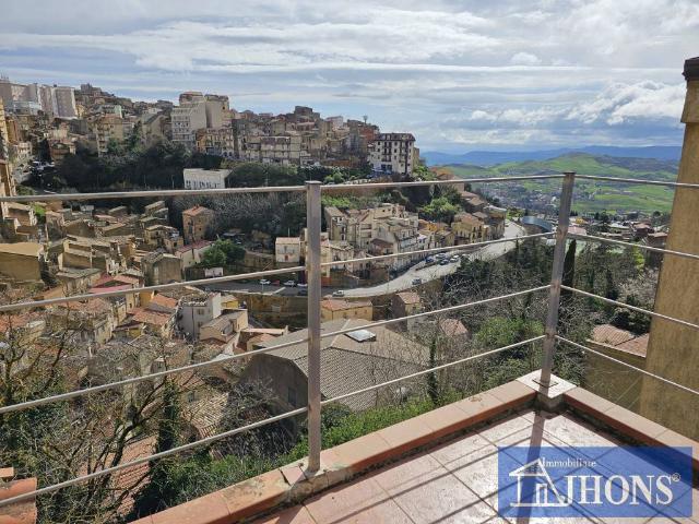 Villa Indipendente in vendita a Monte, Enna