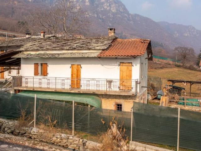 Villa Indipendente in vendita a Piemonte, Cuneo