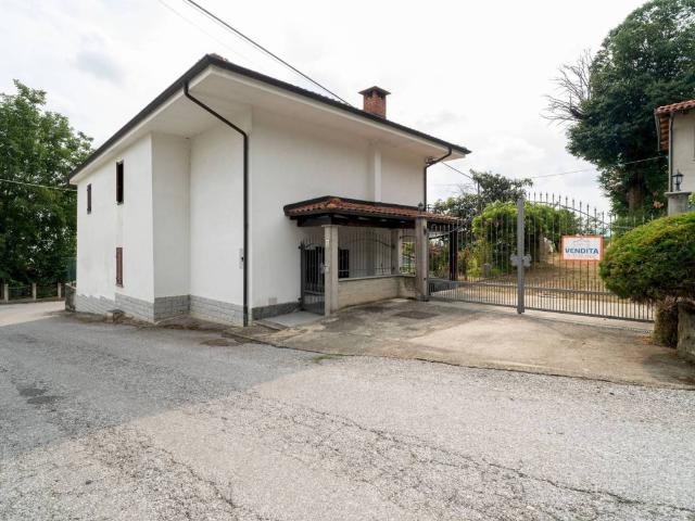 Villa Indipendente in vendita a Piemonte, Cuneo