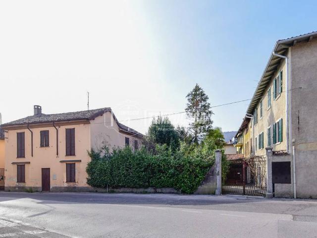 Villa Indipendente in vendita a Parravicino, Erba