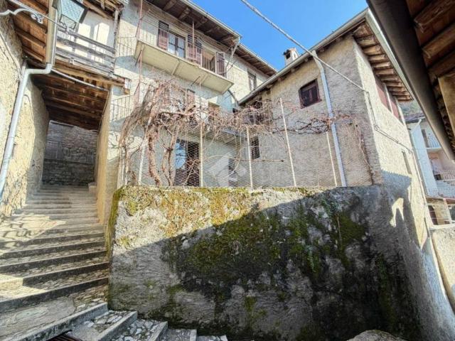 Villa Indipendente in vendita a Erve, Lombardia