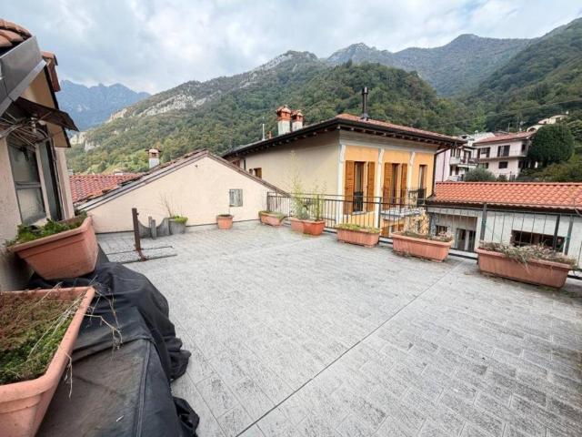Villa Indipendente in vendita a Costalottiere, Erve