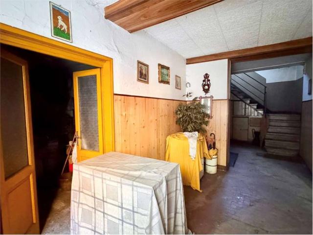 Villa Indipendente in vendita a Comunità montana della valle Camonica, Esine