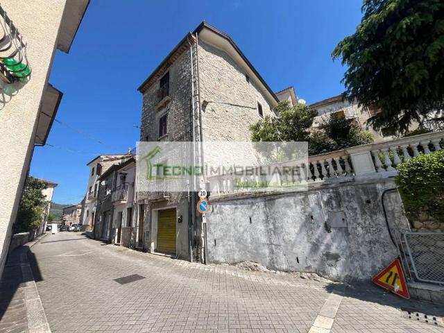 Villa Indipendente in vendita a Esperia, Lazio