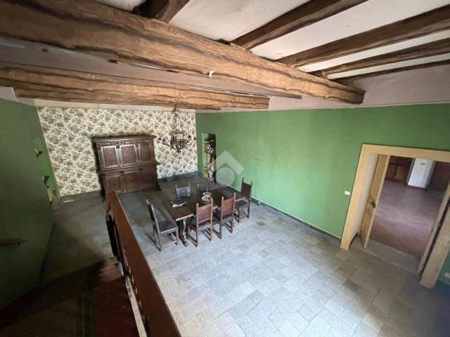 Villa Indipendente in vendita a Esperia, Lazio