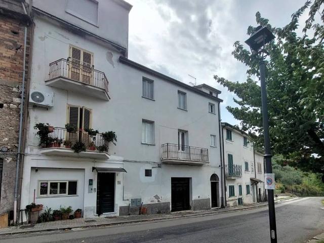 Villa Indipendente in vendita a Esperia, Lazio