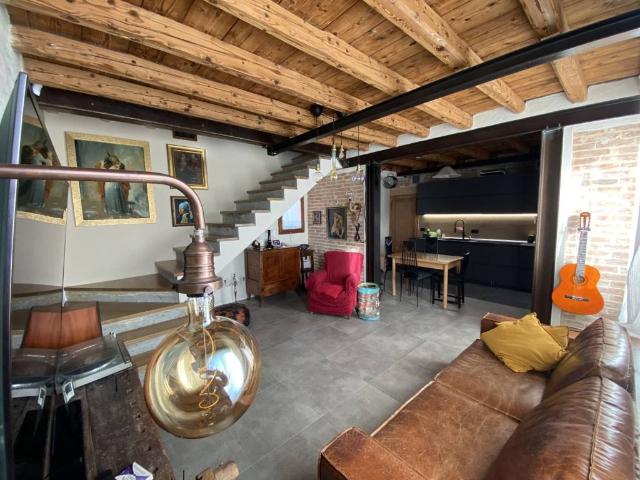 Villa Indipendente in vendita a Este, Veneto