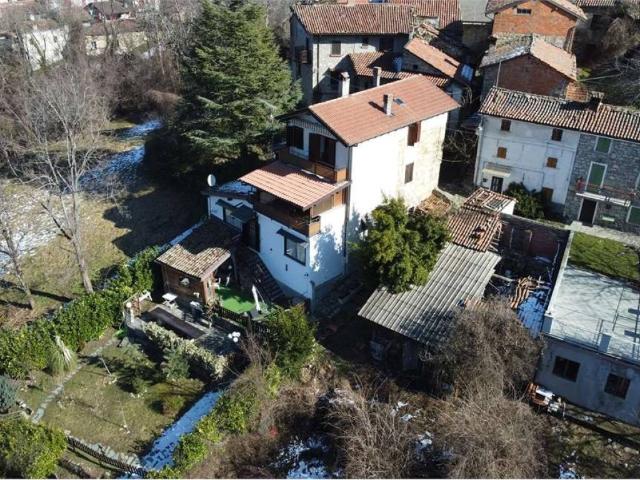 Villa Indipendente in vendita a Piemonte, Alessandria