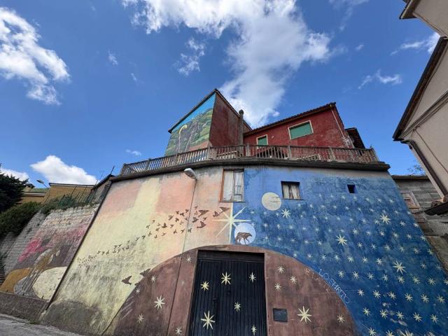 Villa Indipendente in vendita a Cacciano, Fabriano
