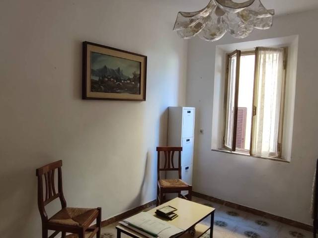 Villa Indipendente in vendita a Piano, Marche