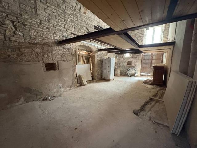 Villa Indipendente in vendita a Centro, Marche