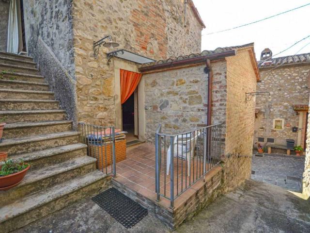 Villa Indipendente in vendita a Colonnetta, Fabro