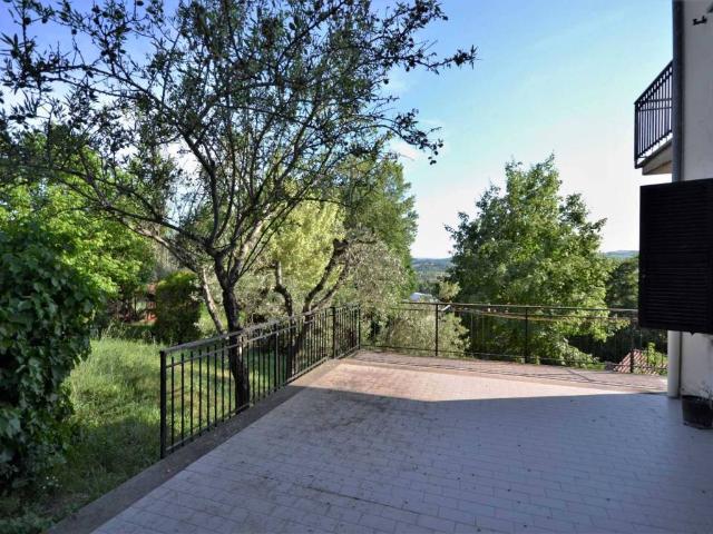 Villa Indipendente in vendita a Fabro, Umbria