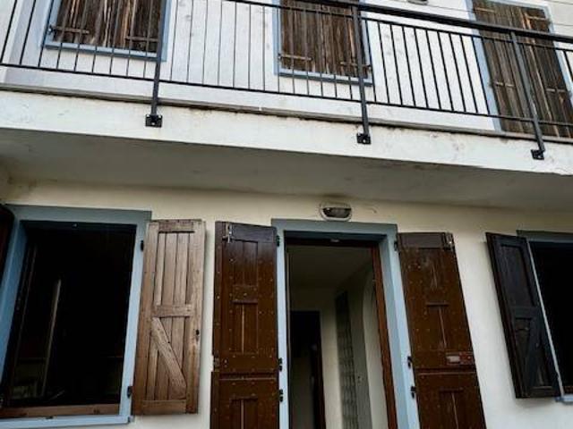 Villa Indipendente in vendita a Faedis, Friuli-Venezia Giulia