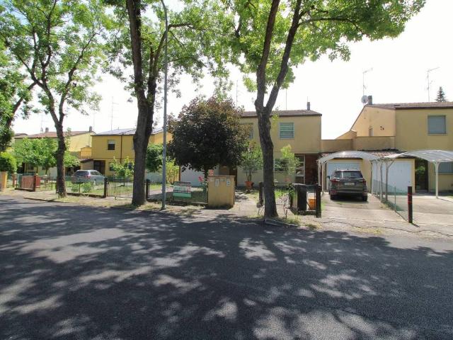Villa Indipendente in vendita a Unione della Romagna Faentina, Faenza