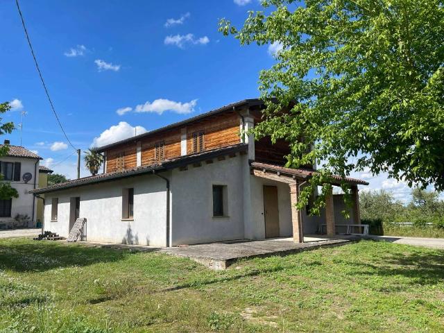 Villa Indipendente in vendita a Unione della Romagna Faentina, Faenza