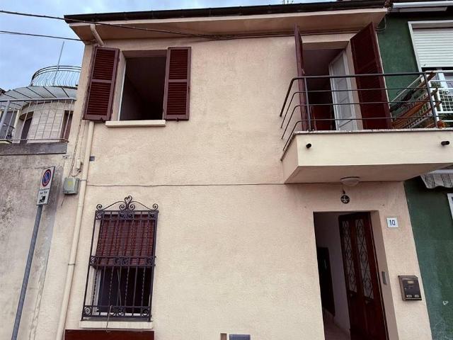 Villa Indipendente in vendita a Unione della Romagna Faentina, Faenza