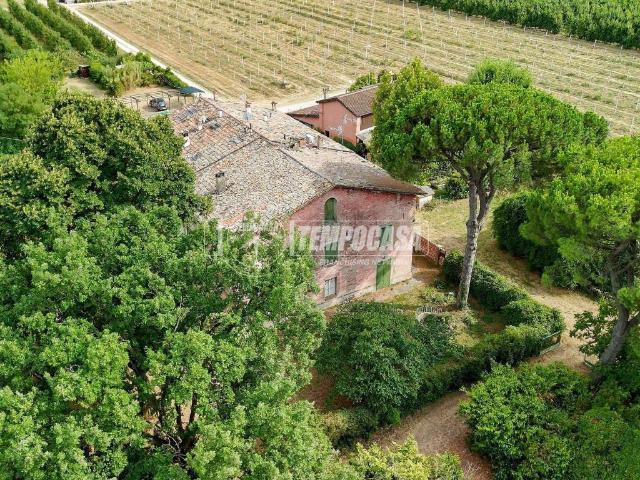Villa Indipendente in vendita a Sarna, Faenza