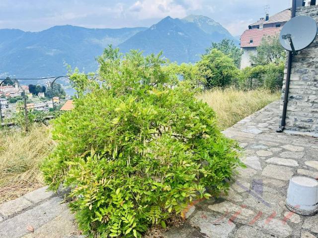 Villa Indipendente in vendita a Molina, Faggeto Lario