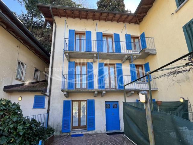 Villa Indipendente in vendita a Faggeto Lario, Lombardia