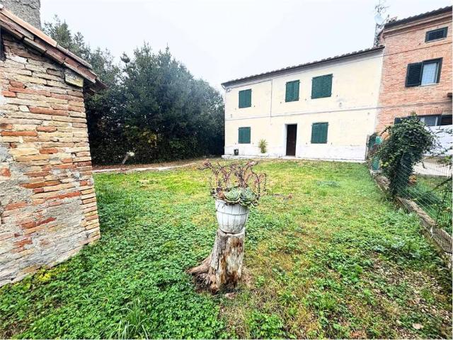Villa Indipendente in vendita a Rocca Priora, Marche