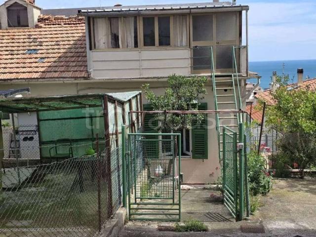 Villa Indipendente in vendita a Marche, Ancona
