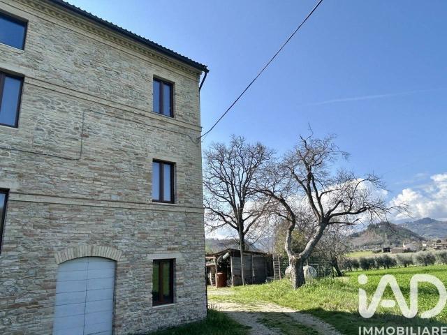 Villa Indipendente in vendita a Marche, Fermo