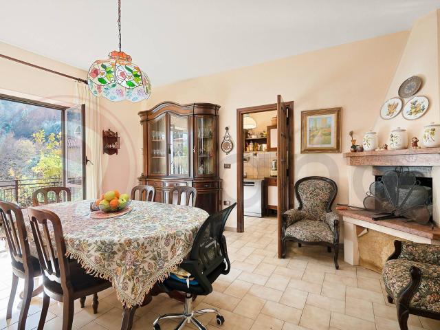 Villa Indipendente in vendita a Falvaterra, Lazio