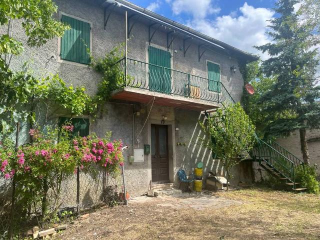 Villa Indipendente in vendita a Unione dei comuni del Frignano, Fanano