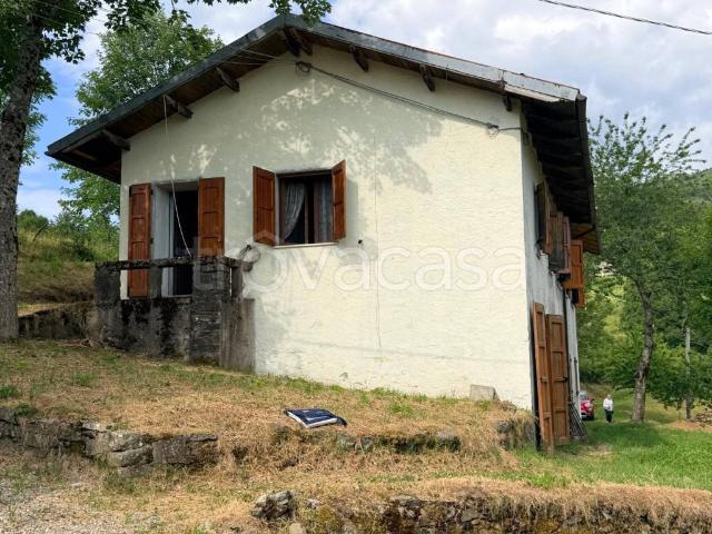 Villa Indipendente in vendita a Ronchi di Mezzo, Fanano