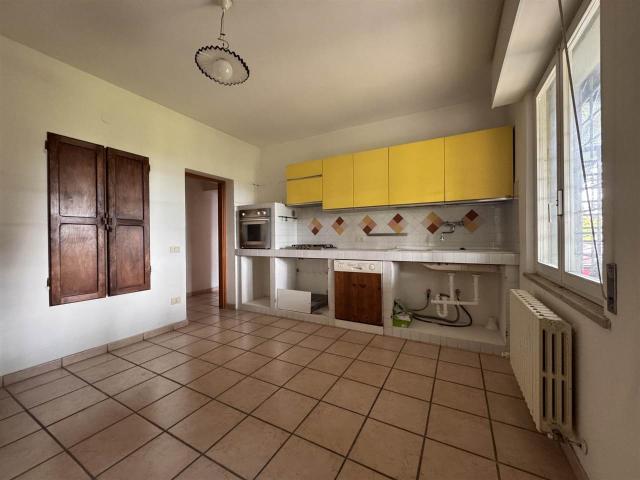 Villa Indipendente in vendita a Marche, Pesaro E Urbino