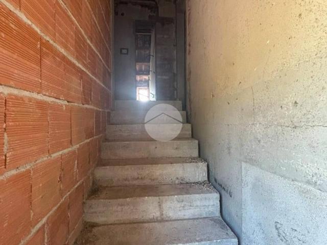 Villa Indipendente in vendita a Marche, Pesaro E Urbino
