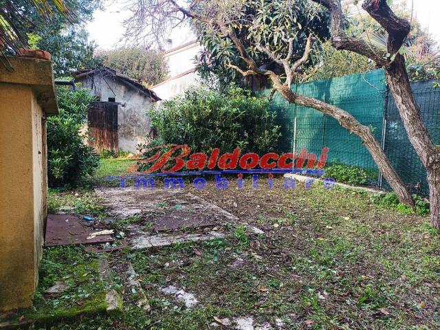 Villa Indipendente in vendita a San Lazzaro, Marche