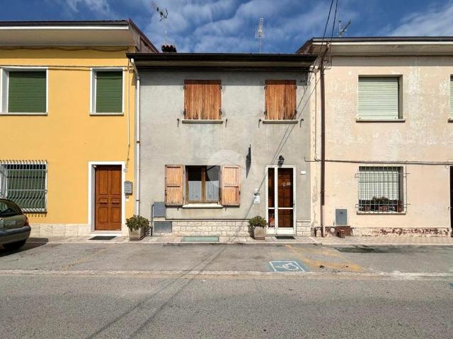 Villa Indipendente in vendita a Paleotta, Marche
