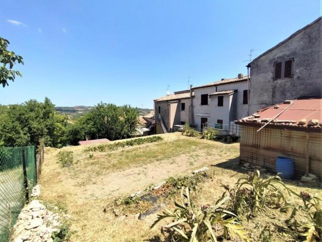 Villa Indipendente in vendita a Carignano, Marche