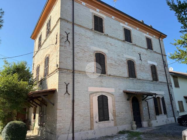 Villa Indipendente in vendita a Rosciano, Marche