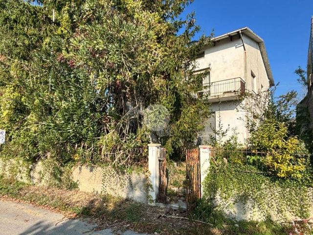 Villa Indipendente in vendita a Fenile, Marche