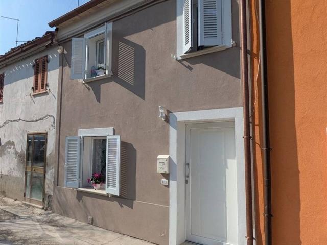 Villa Indipendente in vendita a Marche, Pesaro E Urbino