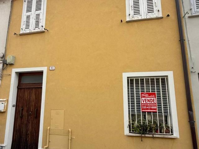 Villa Indipendente in vendita a Centro storico, Marche