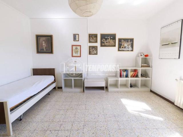 Villa Indipendente in vendita a Fenile, Marche