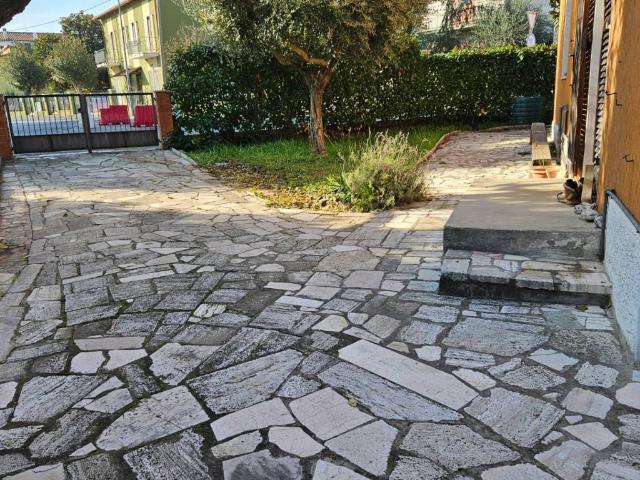 Villa Indipendente in vendita a Rosciano, Marche