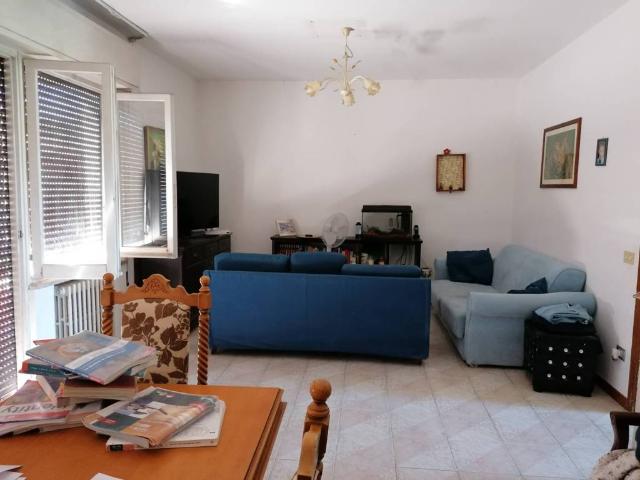 Villa Indipendente in vendita a Fano 2, Marche