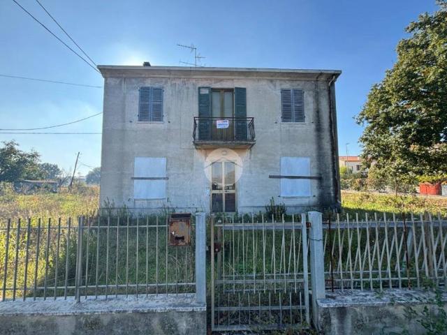 Villa Indipendente in vendita a Rosciano, Marche