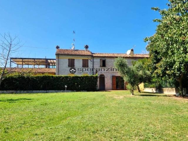 Rustico in vendita a Marche, Pesaro E Urbino
