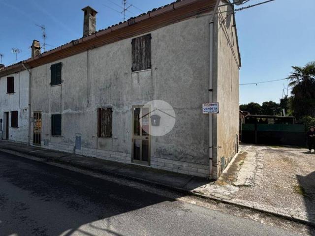 Villa Indipendente in vendita a Marche, Pesaro E Urbino