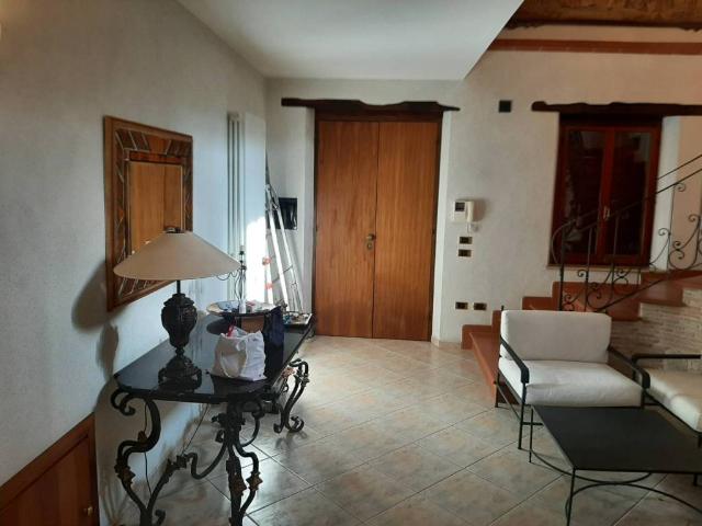 Villa Indipendente in vendita a Carignano, Marche