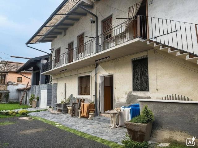 Villa Indipendente in vendita a Fara Gera D'adda, Lombardia