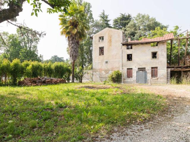 Villa Indipendente in vendita a Fara Vicentino, Veneto