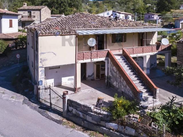 Villa Indipendente in vendita a Contrada Santa Maria, Farindola