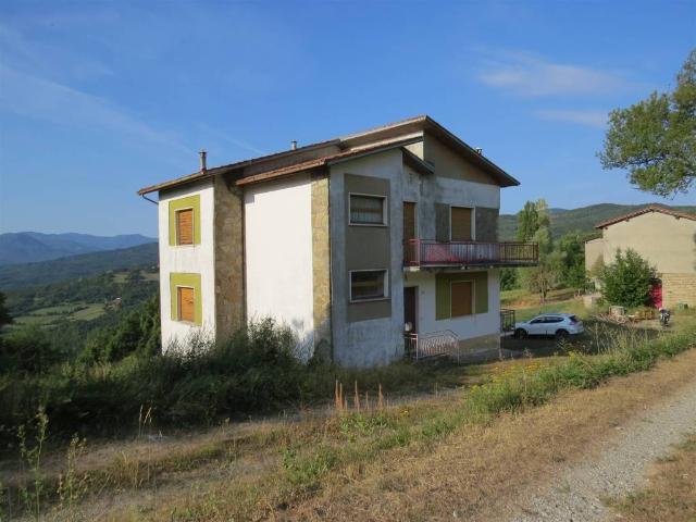 Villa Indipendente in vendita a Farini D'olmo, Reggio Emilia